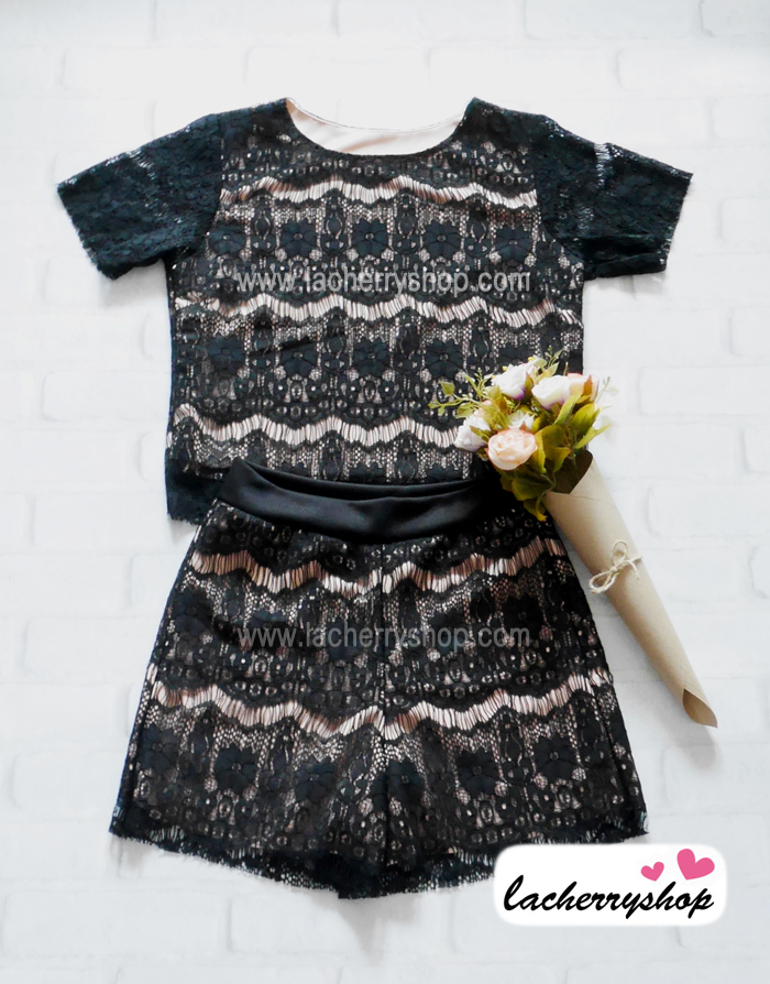 ชุดเสื้อ+กางเกง ผ้าลูกไม้ สีดำ มีซับในอย่างดี สวยหวาน สินค้าคุณภาพ ราคาไม่แพง