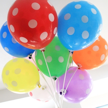 ลูกโป่งกลมนำเข้า พิมพ์ลายจุด คละสี ไซส์ 12 นิ้ว แพ็คละ 10 ใบ ( Polka Dot Printing Balloon - Mixed Color )