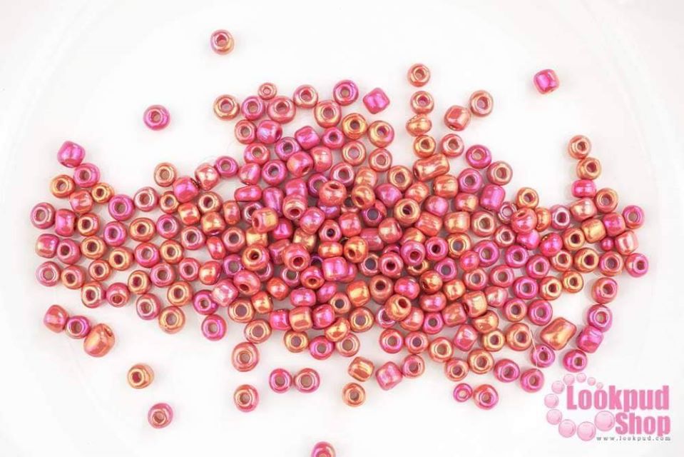 ลูกปัดจีน กลม สีแดงขุ่น เหลือบรุ้ง 4มิล #L (1ถุง/450กรัม)