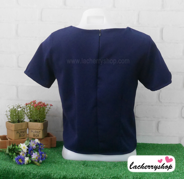 เสื้อผ้าแฟชั่น เสื้อทำงาน ผ้าฮานาโกะตัดแต่งแขนเก๋ๆ สีดำ แบบสวยเรียบหรู สินค้าคุณภาพดี ราคาไม่แพง