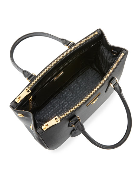 หมอนดันทรงกระเป๋าPRADA Saffiano 30 2ซิป