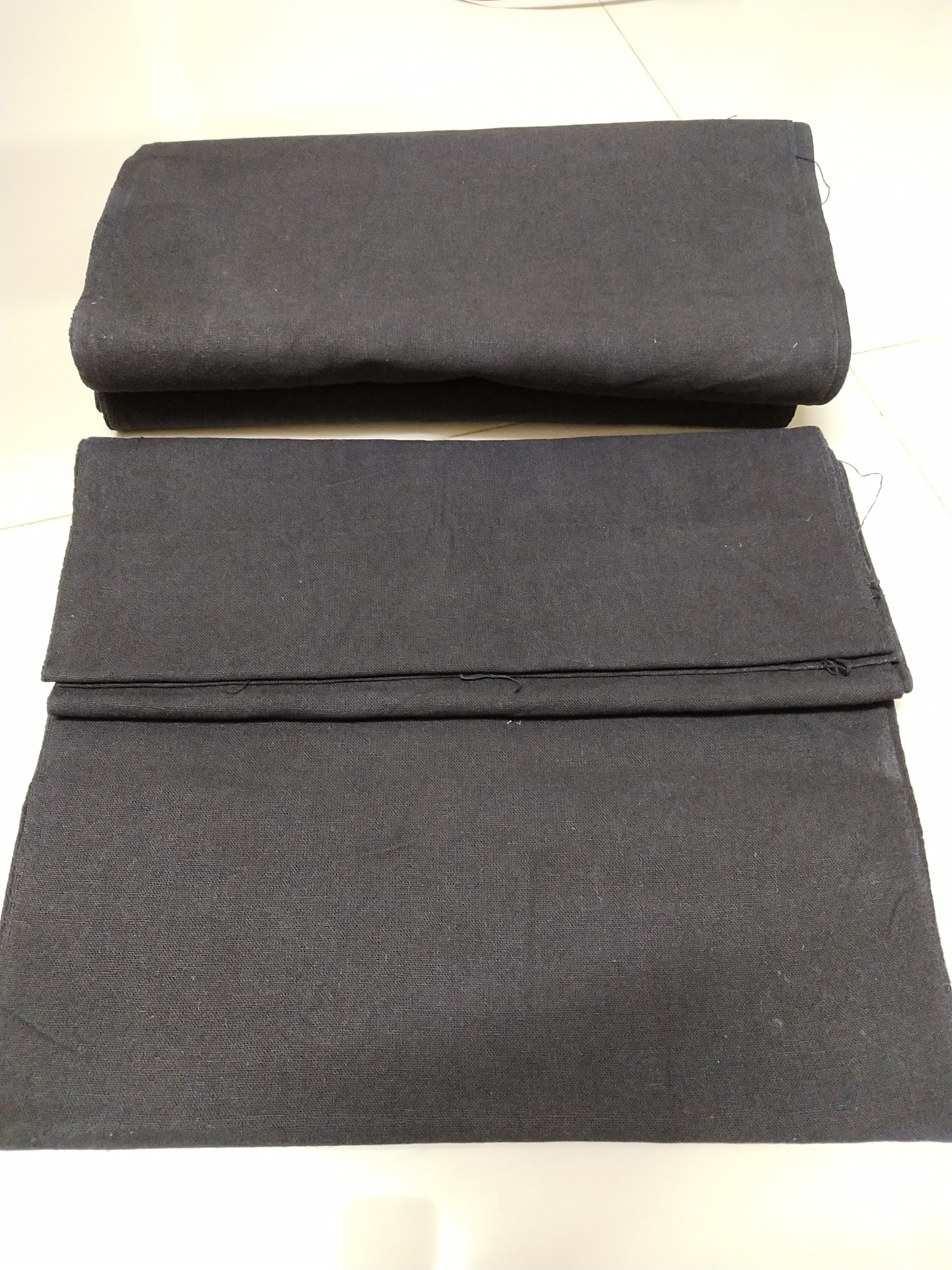 P379 ผ้าย้อมสีดำ สำหรับตัดเย็บเสื้อผ้าหรือปัก