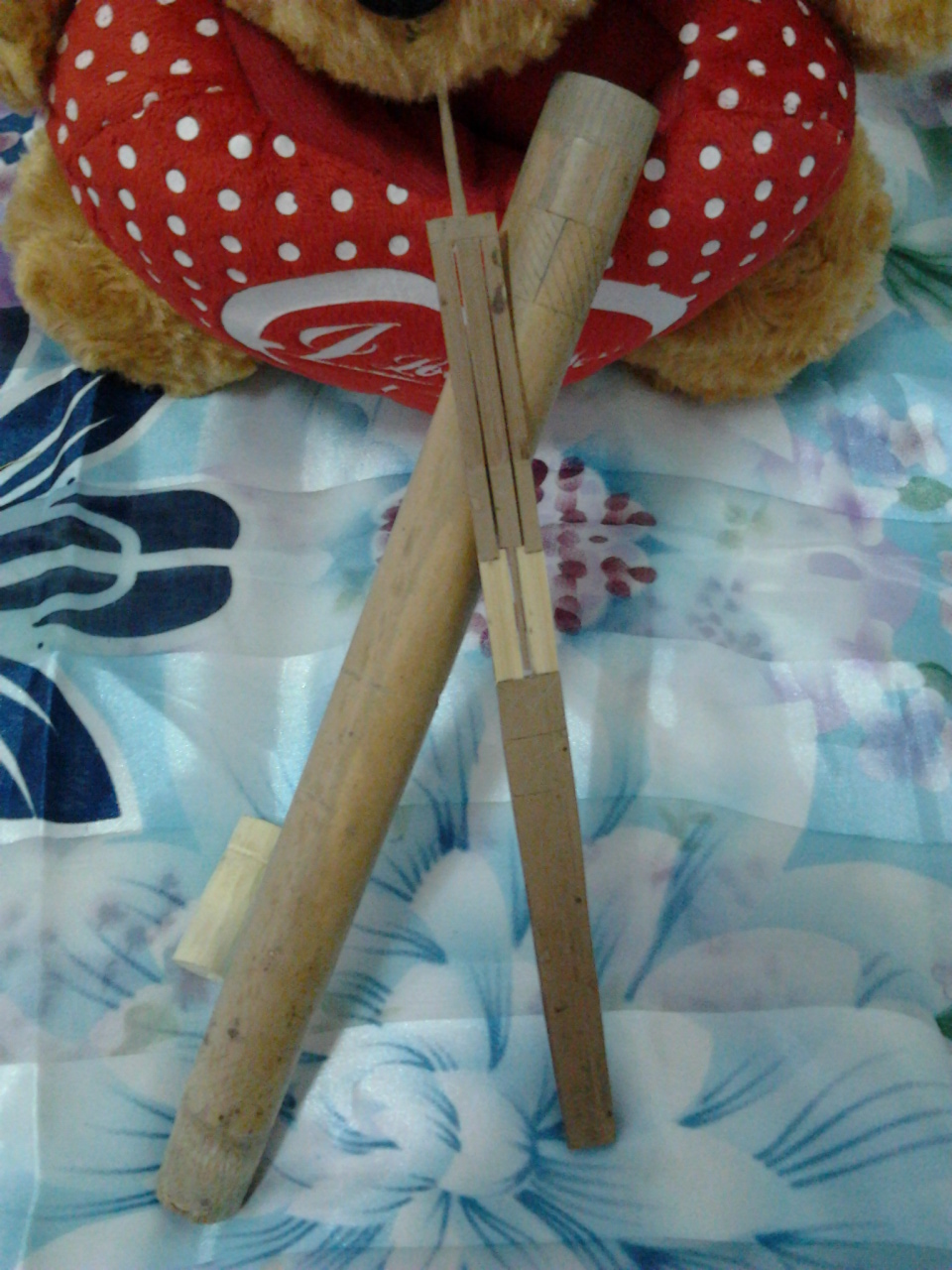 กีต้าร์ปาก ทำจากไม้ไผ่พร้อมกระบอกเก็บ