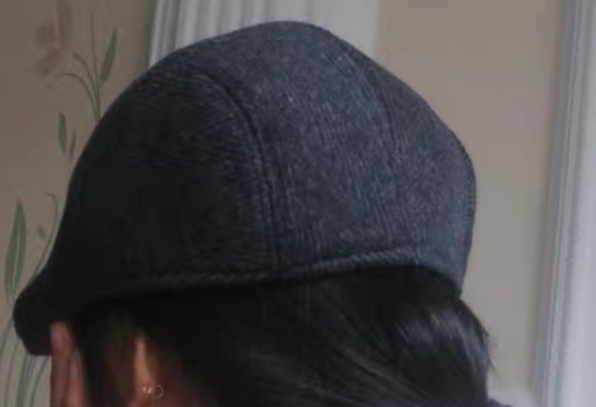 หมวกวินเทจ อังกฤษ หมวกแก๊ป ไหมพรม ยืด สีลายดำ เทา น้ำตาล สีสก้อต ดำ เทา น้ำตาล) ฟรีไซส์ 54-58ซม