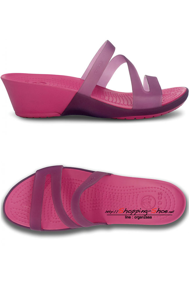 Crocs Carliana Sandal - Dahlia / Fuchsia ของแท้ Outlet ไทยและอเมริกา