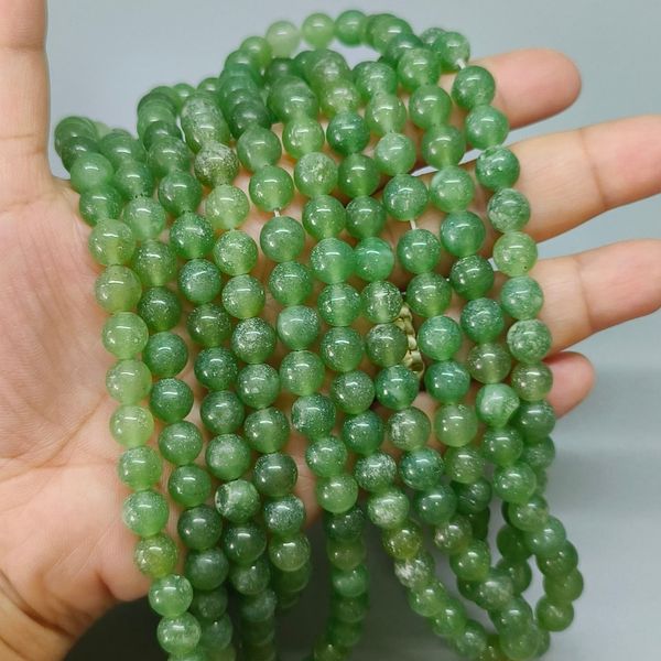 หินหยก (Jade) "หินแห่งความเงียบสงบท่ามกลางปัญหา 8 มิล (50เม็ด/เส้น) 200฿