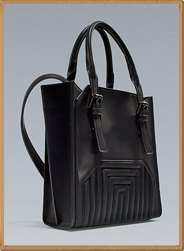 Zara - กระเป๋าสะพาย สีดำ