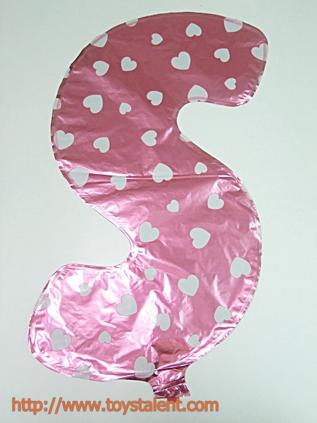 ลูกโป่งฟอยล์รูปตัวอักษร S สีชมพูพิมพ์ลายหัวใจ ไซส์เล็ก 14 นิ้ว - S Letter Shape Foil Balloon Size 14" Pink color printing Heart