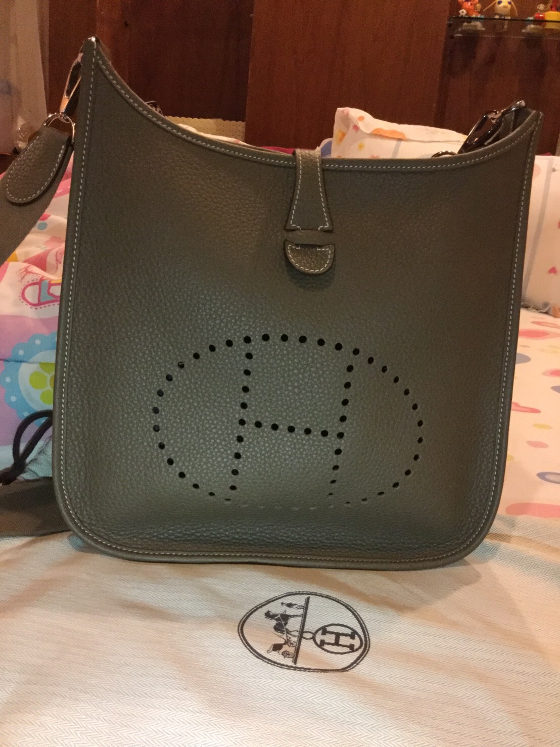 ที่จัดระเบียบ Hermes Evelyne PM