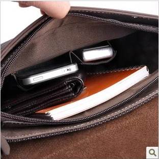 กระเป๋าเรโทร ขนาดพกพา CODE No.2 สุดคลาสสิค เนื้อผ้าออกฟอร์ด สีน้ำตาล