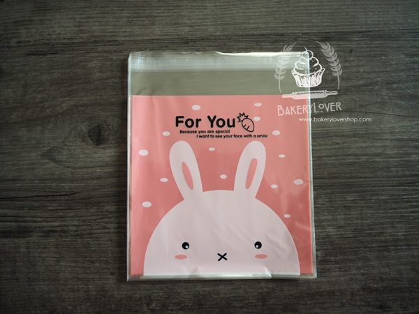 ถุงบรรจุขนมแถบกาวลายกระต่ายสีชมพู 100 ใบ ขนาด 14x4 cm.