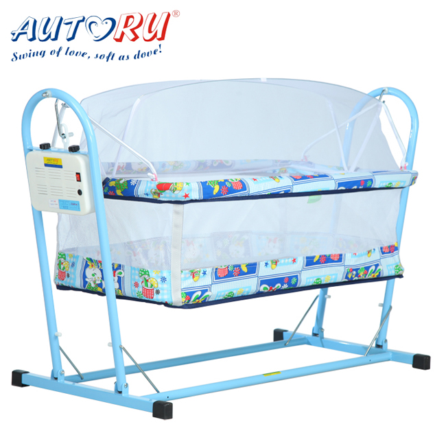 เปลไกวไฟฟ้า Autoru รุ่น Rucon เปลไกวไฟฟ้า หรือ เปลไฟฟ้า แบรนด์ Autoru เป็นแบรนด์เปลไกวไฟฟ้าน้องใหม่ที่มาแรงที่สุดในขณะนี้ ด้วยยอดจำหน่ายกว่า 500 ตัวต่อสัปดาห์ ด้วยจุดแข็งด้านราคาที่ไม่แพงจนเกินไป และการใช้งานมีความแข็งแรงทนทาน ทำให้เปลไกวอัตโนมัติ Autoru รุ่น Rucon จึงสามารถเข้าไปนั่งในหัวใจของคุณพ่อ-คุณแม่ทั่วไทยได้อย่างสบายๆ เปลไกวไฟฟ้า Ruconสามารถไกวได้ต่อเนื่องยาวนานถึง 5 ชม. สามารถรับน้ำหนักได้มากสุดถึง 16 กก และเหมาะสำหรับ เด็กแรกเกิด จนถึง 18 เดือน (0-18 เดือน) เปลไกวไฟฟ้าราคาสุดคุ้ม คุณภาพเกินราคาแบบนี้ สั่งเลย ได้ของเร็ว ส่งสินค้าทั่วประเทศ ถึงหน้าบ้านของท่านเลย !!