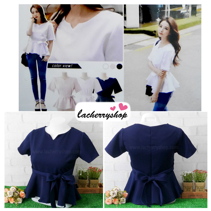 เสื้อผ้าแฟชั่นสวยๆ เสื้อทำงานสีกรมท่า ผ้าฮานาโกะ แต่งระบายเอว มีสายมัดโบว์ สวยหวานสไตล์เกาหลี ใส่ได้หลายสไตล์ เว้าคอ มีซิปหลัง ใส่ได้ทุกโอกาส