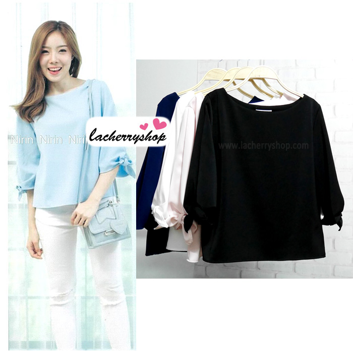 เสื้อผ้าแฟชั่นสวยๆ เสื้อทำงาน สีดำ ผ้าฮานาโกะ คอปาด แขนสามส่วนมัดโบว์ แบบสวยน่ารักมากๆค่า สินค้าคุณภาพดี