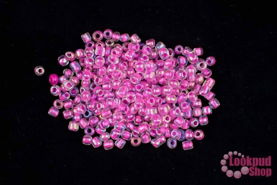 ลูกปัดจีน กลม สีชมพูเข้มสอดไส้ เหลือบรุ้ง 4มิล #L (1ถุง/450กรัม)