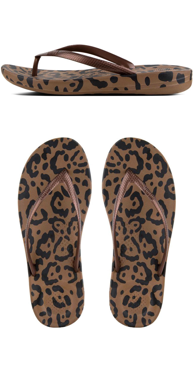 Fitflop Iqushion Super Ergonomic Flip Flop - Bronze Leopard Print ของแท้ นำเข้าจาก USA และ UK