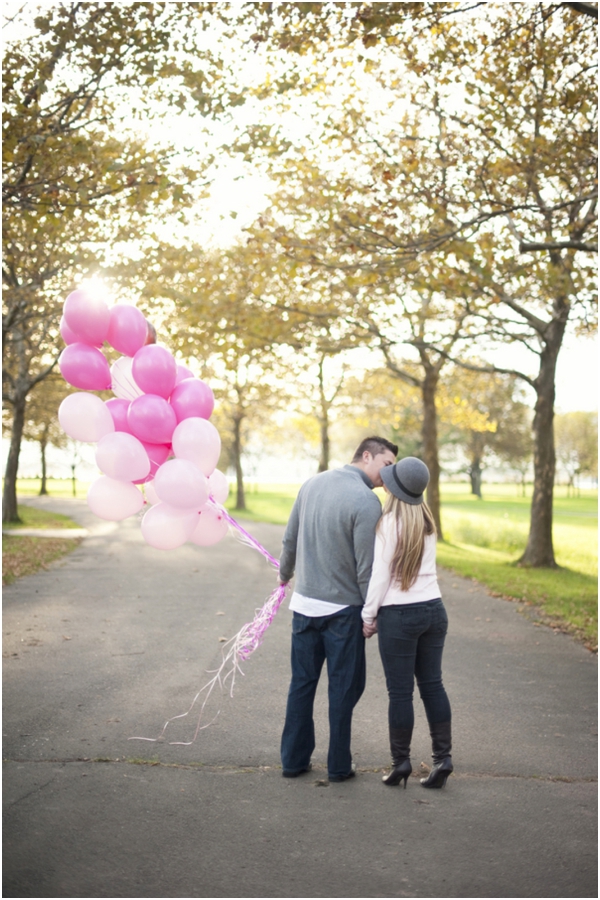 ลูกโป่งกลม สีชมพูอ่อน/สีชมพูเข้ม ไซส์ 10 นิ้ว แพ็คละ 10 ใบ (Round Balloons Size 10" - Standard Baby Pink & Standard Cherry Pink Color)