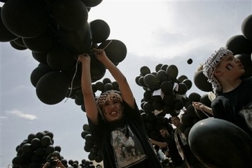 ลูกโป่งกลมเนื้อเมททัลิก สีดำ ไซส์ 9 นิ้ว แพ็คละ 10 ใบ (Round Balloons 9"- Metallic Black Color )