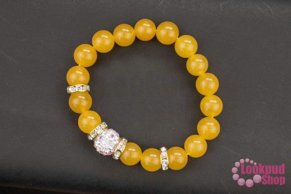 ชุดหินนำโชค ประจำวันเกิดวันจัทร์ หินหยกน้ำผึ้ง (1ชุด)