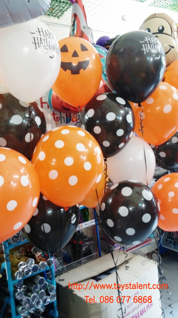 ลูกโป่งกลมนำเข้า พิมพ์ลายจุด สีดำ ไซส์ 12 นิ้ว แพ็คละ 10 ใบ ( Polka Dot Printing Balloon - Black Color )
