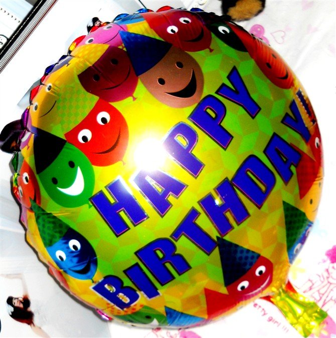 ลูกโป่งฟลอย์ Happy Birthday หน้าคนยิ้ม - Happy Birthday Smiley Foil Balloon / Item No. TL-D004