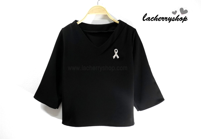 เสื้อผ้าแฟชั่น เสื้อทำงานสีดำ สไตล์เกาหลี คอวี แขนสามส่วน ผ้าฮานาโกะ แบบสวยเรียบหรู ใส่ได้ทุกโอกาส คุณภาพดี ราคาไม่แพง