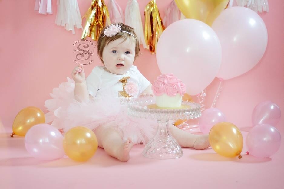 ลูกโป่งกลมเนื้อพาสเทล สีชมพูอ่อน ไซส์ 12 นิ้ว แพ็คละ 10 ใบ (Round Balloons - Pastel Pink Color 12")