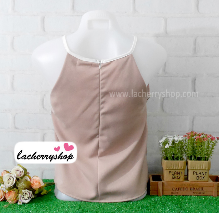 เสื้อผ้าแฟชั่นสวยๆ เสื้อสายเดี่ยว สีนู้ด ผ้าฮานาโกะ แบบสวยน่ารักๆค่ะ มีซิปหลัง