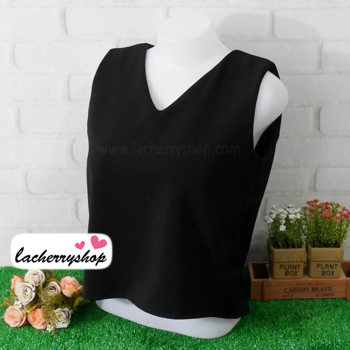 เสื้อผ้าแฟชั่นสวยๆ คอวี แขนกุด สีดำ ดีไซน์แต่งผ้าไขว้เปิดหลังเก๋ๆ ผ้าฮานาโกะ แบบสวยเรียบหรูดูดีมากค่า