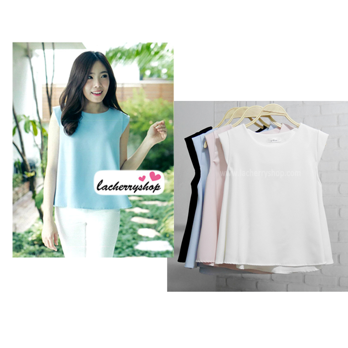 เสื้อผ้าแฟชั่นสวยๆ เสื้อทำงานสีขาว ผ้าฮานาโกะ แต่งดีเทลช่วงไหล่ ปล่อยชายพริ้ว แบบสวยน่ารัก สินค้าคุณภาพดี