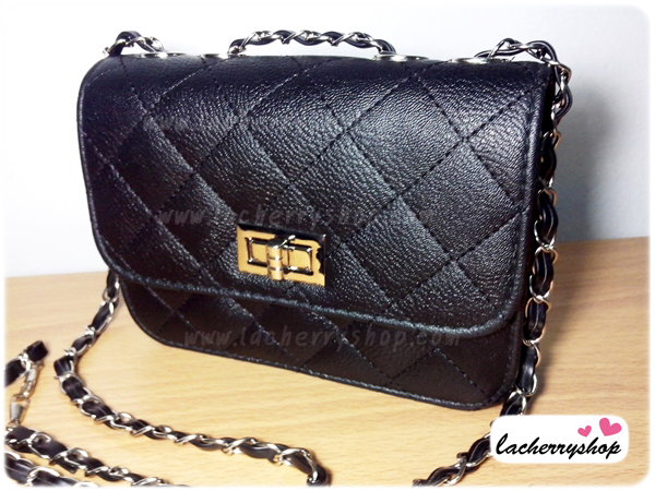 กระเป๋าแฟชั่น สีดำ หนัง PU สายโซ่สะพายไหล่ ปรับความยาวได้ แบบยอดนิยม ((โปรโมชั่นส่งฟรี))