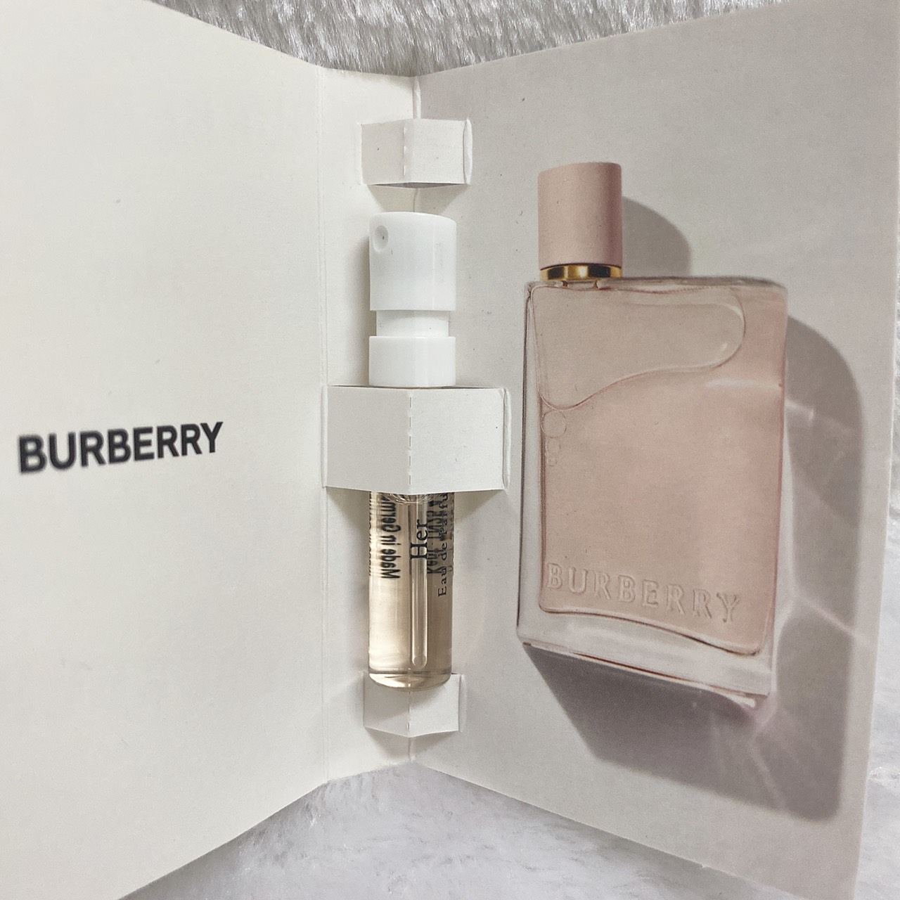 BURBERRY HER Eau De Parfum 1.5 ml