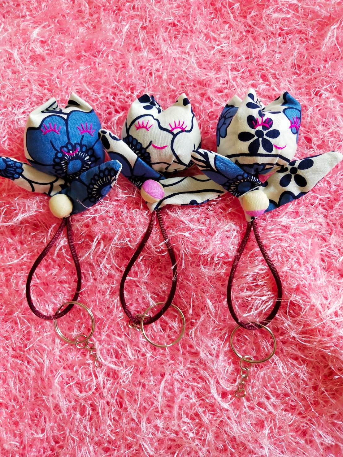 พวงกุญแจน้องยิ้มหวาน