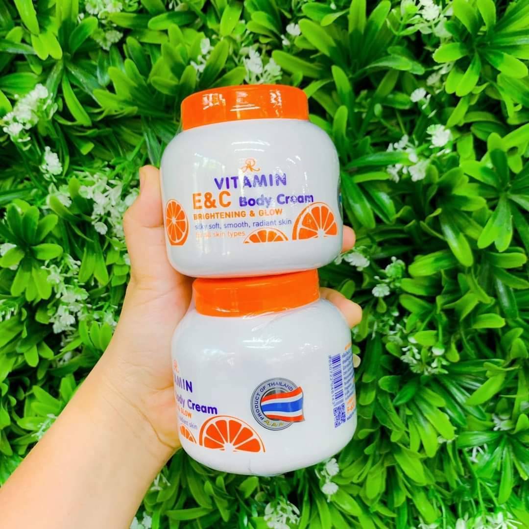 ครีมวิตามิน E&C Body Cream 200 กรัม