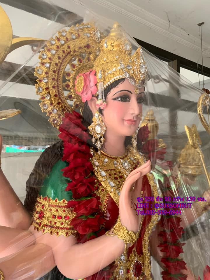 ปารวตี, พระแม่ปารวตี' (สันสกฤต: पार्वती Pārvatī) หรือ อุมา, พระแม่อุมา, พระแม่อุมาเทวี (สันสกฤต: उमा Umā) 2.50 เมตร