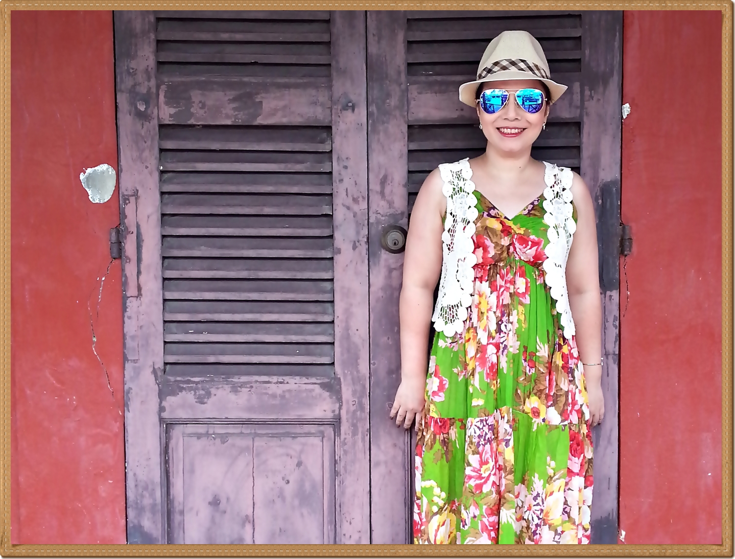 RB3025 (112/17) กรอบสีทอง เลนส์ปรอทสีน้ำเงิน