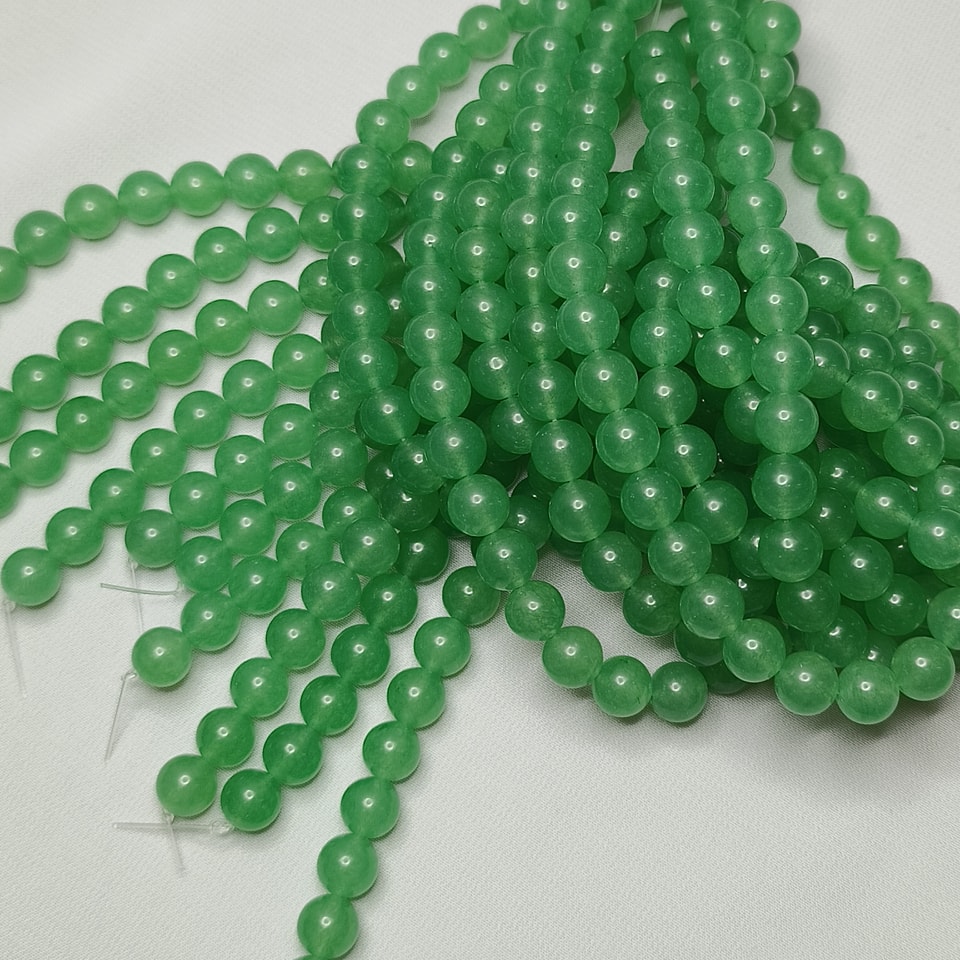 หินหยกเขียว - หินอายุยืน มั่งคั่ง ร่ำรวย สุขภาพดี ยาว 37 ซม. 10 มิล (42 เม็ด)