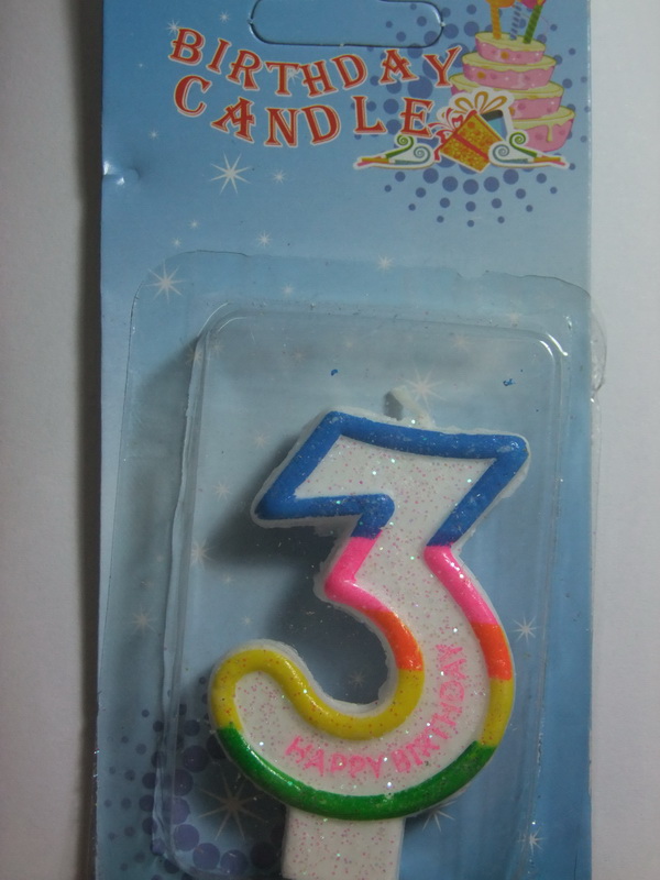 เทียนวันเกิดตัวเลข Happy Birthday (เลข 0-9) กรุณาระบุตัวเลขที่ต้องการเมื่อทำการสั่งซื้อด้วยนะคะ / Item No.TL-N008