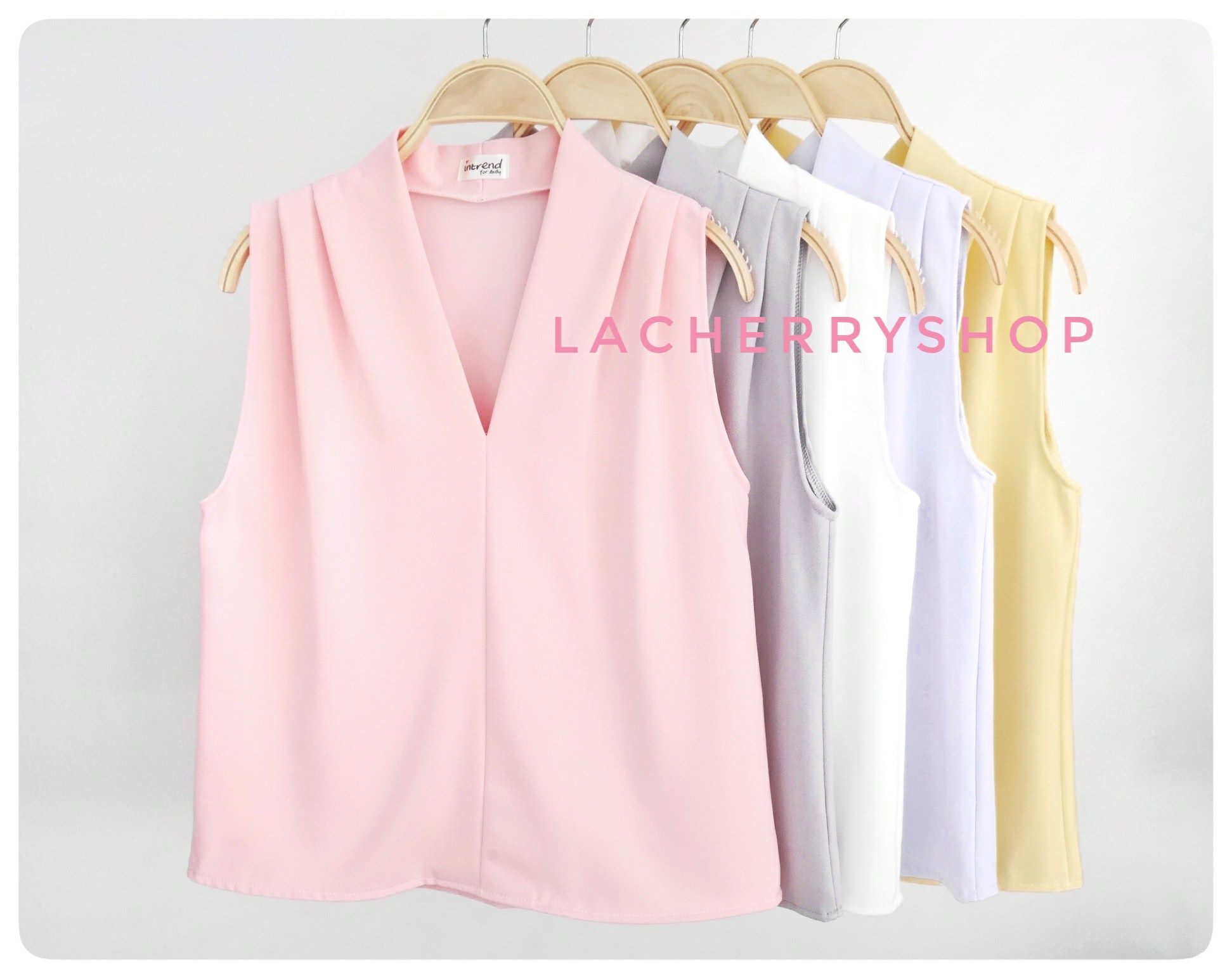 เสื้อแฟชั่นผ้าฮานาโกะ แขนกุด คอวี (สีชมพู) จับจีบไหล่ ทรงสวยเรียบหรู สินค้าคุณภาพดี ใส่ได้ทุกโอกาส