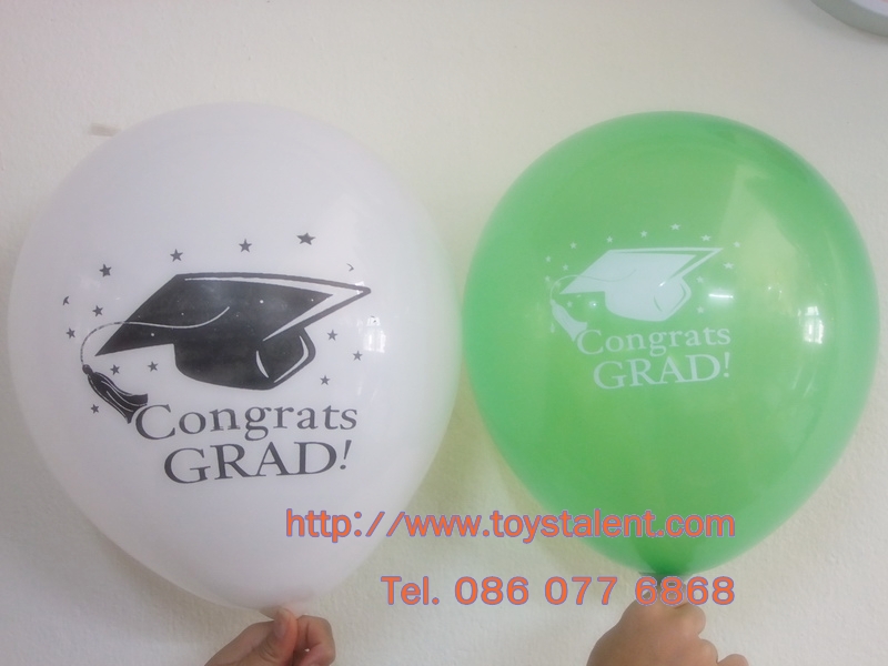 ลูกโป่งกลมพิมพ์ลาย Congrats รับปริญญา คละสี คละแบบ ไซส์ 12 นิ้ว แพ็คละ 10 ใบ (Round Balloons 12" - Congrats Printing latex balloons)