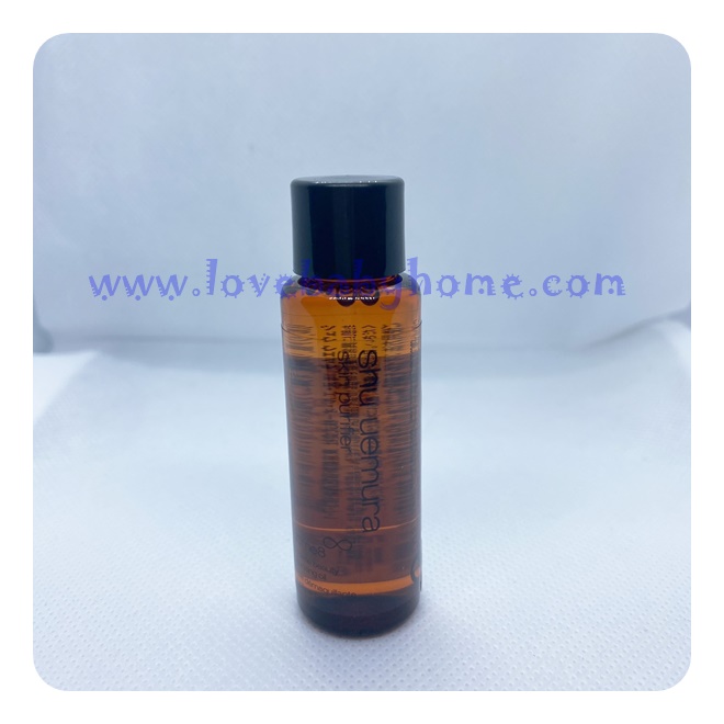 Shu Uemura Skin Purifier Cleansing Oil ออยล์ล้างหน้าที่มีเนื้อสัมผัสสดชื่นดุจน้ำ ขนาด 15 ml