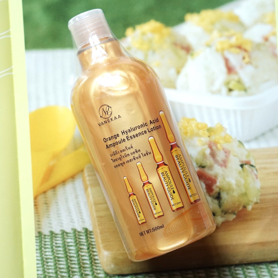 วานีก้าทองคำ Vanekaa Orange Hyaluronic Acid Ampoule Essence Lotion ไฮยาลูโรนิค แอซิด แอมพูล เอสเซ้นส์ 500ml.