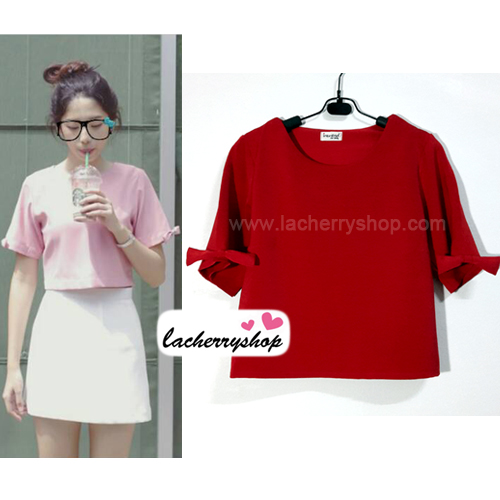 เสื้อแฟชั่นผ้าฮานาโกะ เสื้อทำงาน สีแดง แขนสามส่วนแต่งโบว์ น่ารักมากๆ สินค้าคุณภาพดี ราคาไม่แพง