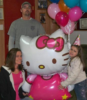 ลูกโป่งฟลอย์นำเข้า Air Walker คิตตี้ ตัวใหญ่ 30"x50" HELLO KITTY AIRWALKER / Item No.TQ-A2347601 แบรนด์ Anagram ของแท้