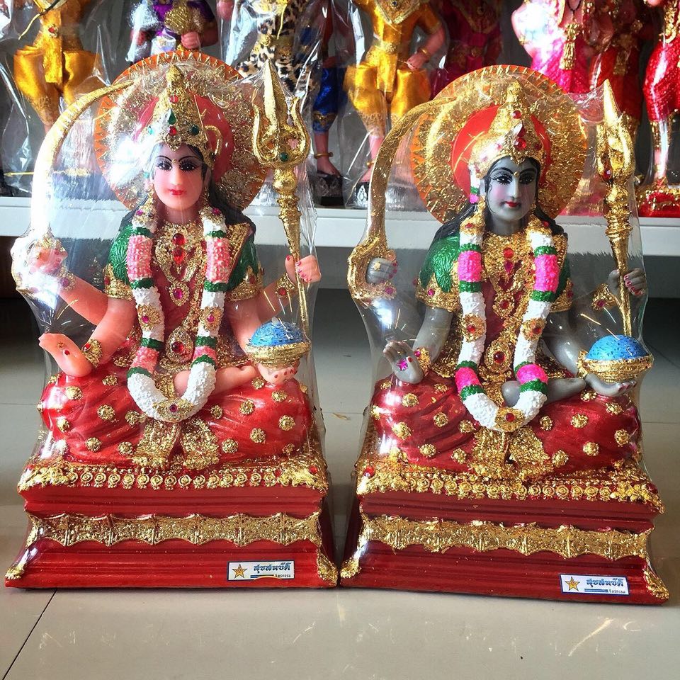 อุมาบัลลังค์ 7 นิ้ว