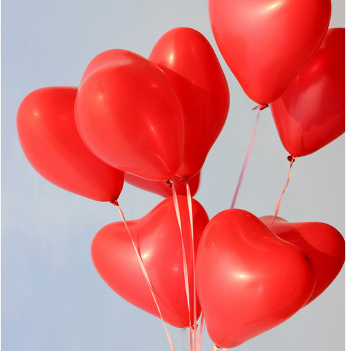 ลูกโป่งหัวใจ เนื้อสแตนดาร์ทสีแดง ไซส์ 12 นิ้ว แพ็คละ 10 ใบ (Heart Latex Balloon - Red Color 12")