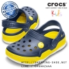 J3 : Crocs Front Court Clog Kids - Navy/Yellow ของแท้ Outlet ไทยและฮ่องกง