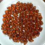 ลูกปัดแก้ว ทรงหยดน้ำ สีน้ำตาลอ่อน 10x15 มิล (1ขีด/100กรัม)