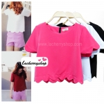 เสื้อแฟชั่น สีชมพูเข้ม ผ้าฮานาโกะ ทรงสวย แบบน่ารักๆ เป็นหยักๆช่วงเอวและแขน เนื้อผ้า อยู่ทรง ใส่สบาย ไม่ยับง่าย สินค้าคุณภาพ ราคาไม่แพง