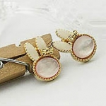 (หมดจ้า) ต่างหูแฟชั่นน่ารักๆ หูกระต่ายสีขาว